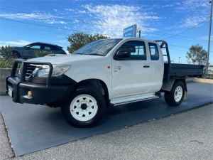 2014 Toyota Hilux KUN26R MY12 SR (4x4) White 5 Speed Manual Cab Chassis