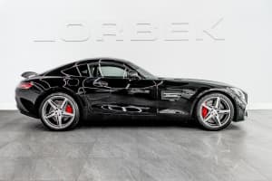 2017 Mercedes-AMG GT 190 MY17 S Obsidian Black 7 Speed Automatic Coupe