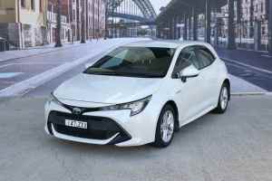 2020 Toyota Corolla ZWE211R Ascent Sport Hybrid White Constant Variable Hatchback
