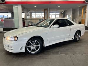2000 Nissan Skyline R34 25GT-T Coupe 2dr Auto 4sp 2.5T I/C Pearl White Automatic Coupe