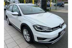 2019 Volkswagen Golf 7.5 MY19.5 Alltrack DSG 4MOTION 132TSI Premium White 6 Speed
