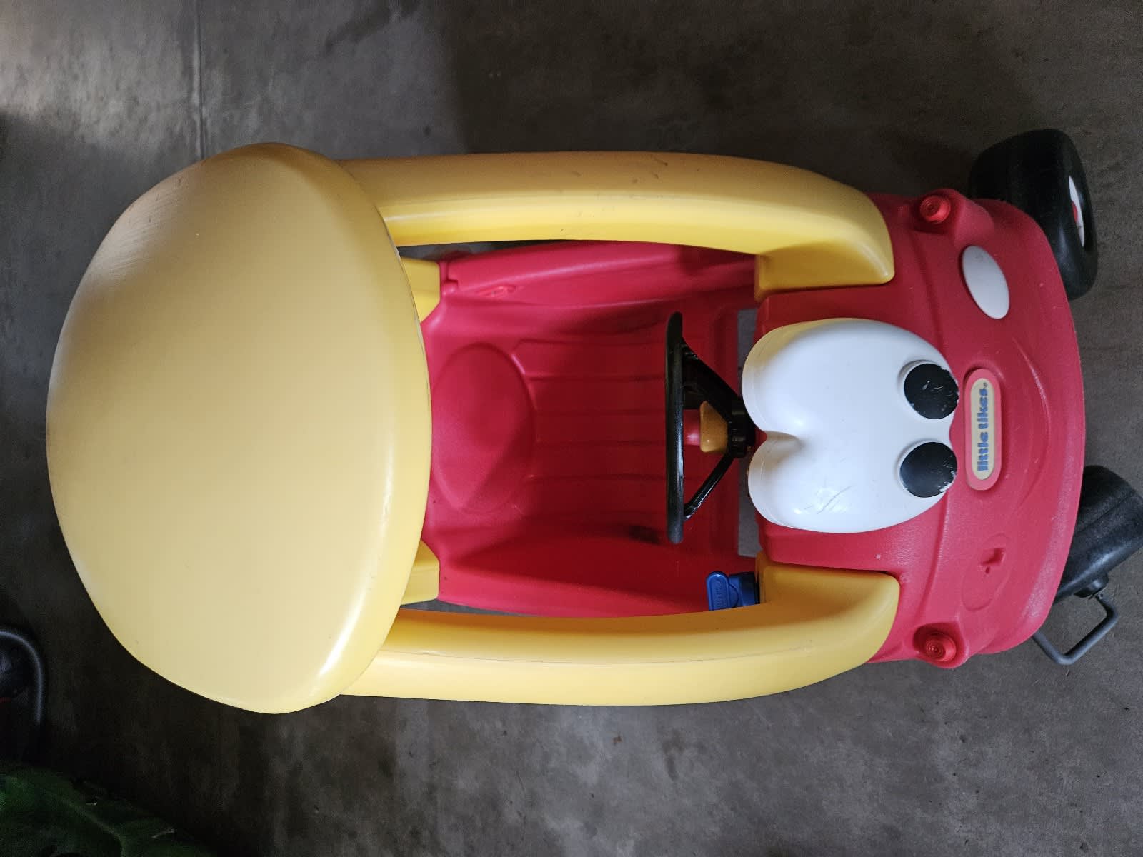 Little tikes cozy coupe 2025 gumtree