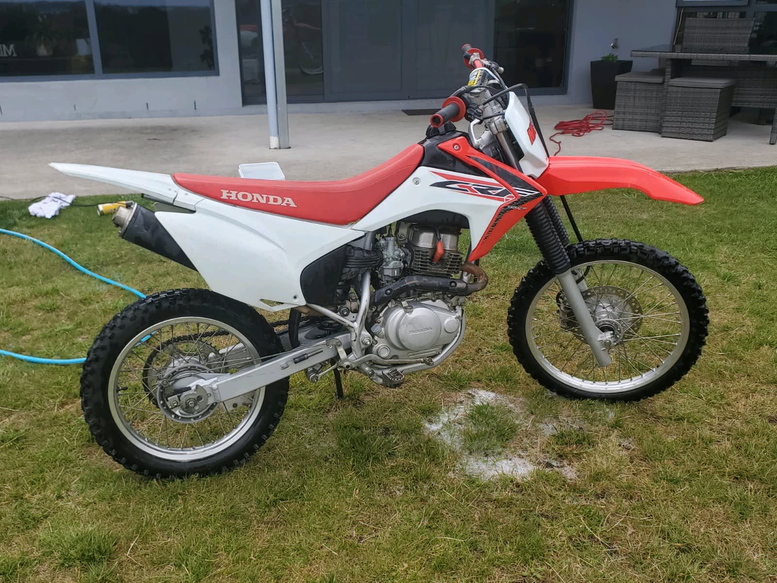 crf 150 m