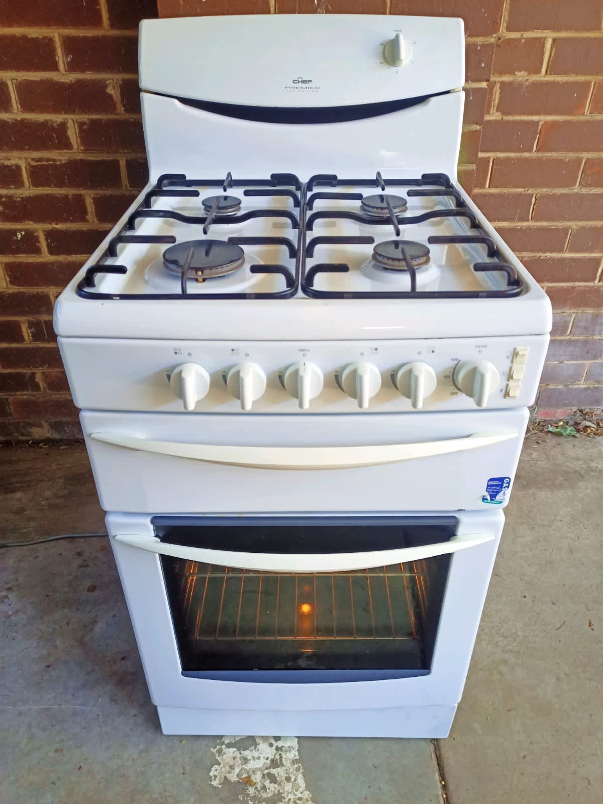 chef 540mm freestanding lpg gas cooker with fan oven