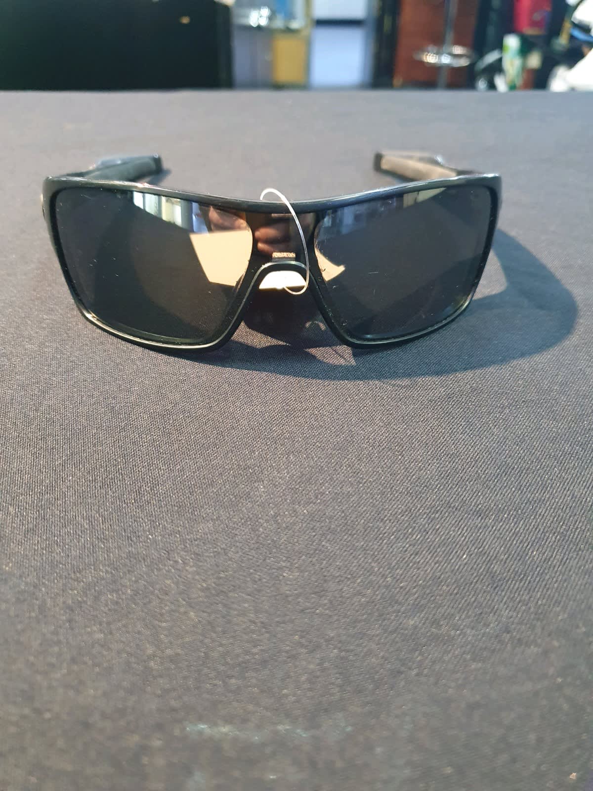 Oakley best sale sunglasses perth