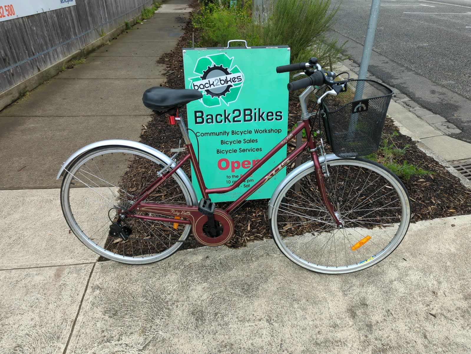 xds vintage ladies bike