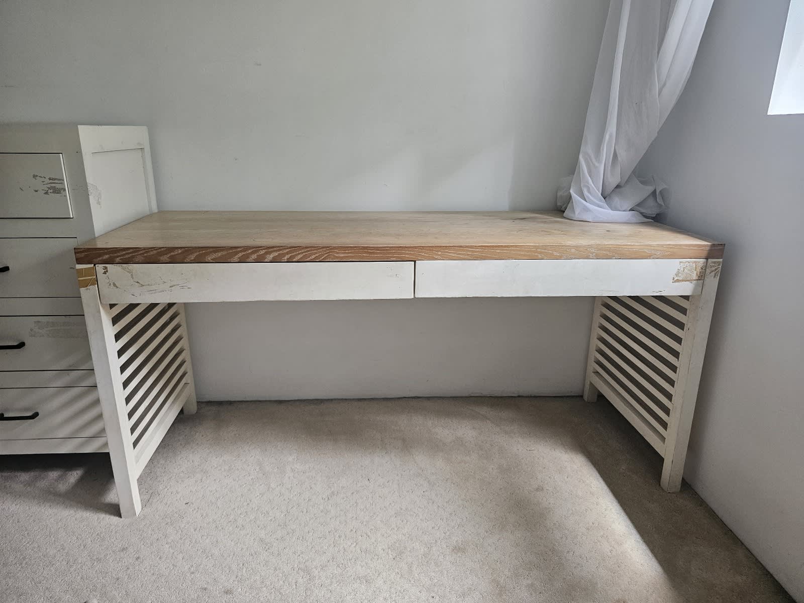 Desks for deals sale gold coast