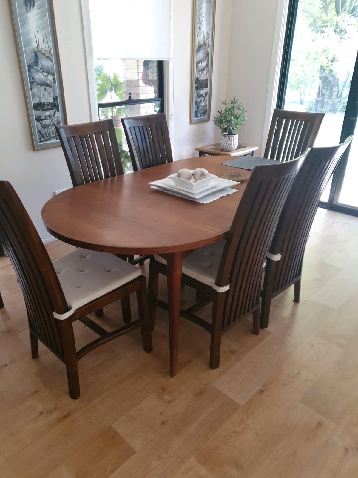 oak t back chairs