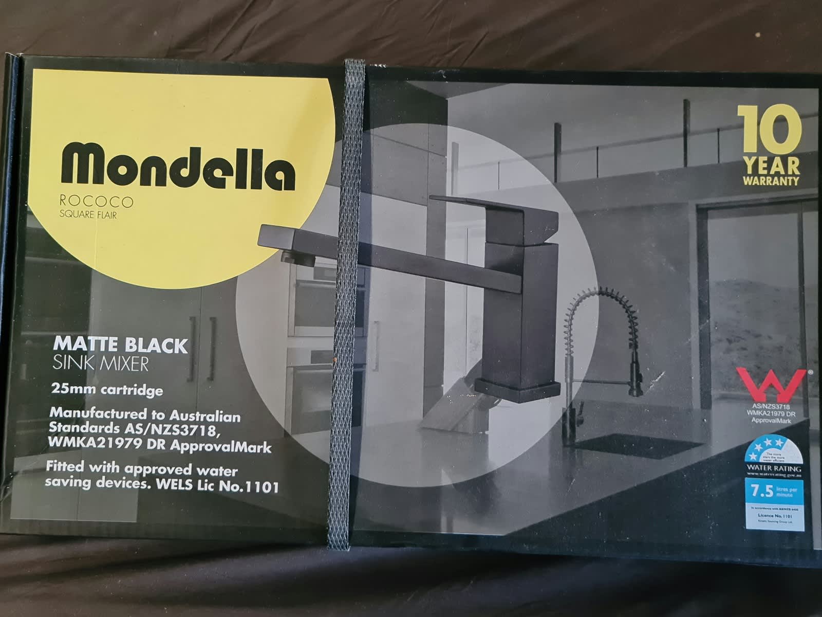 Mondella Matte Black Rumba Shower Shelf