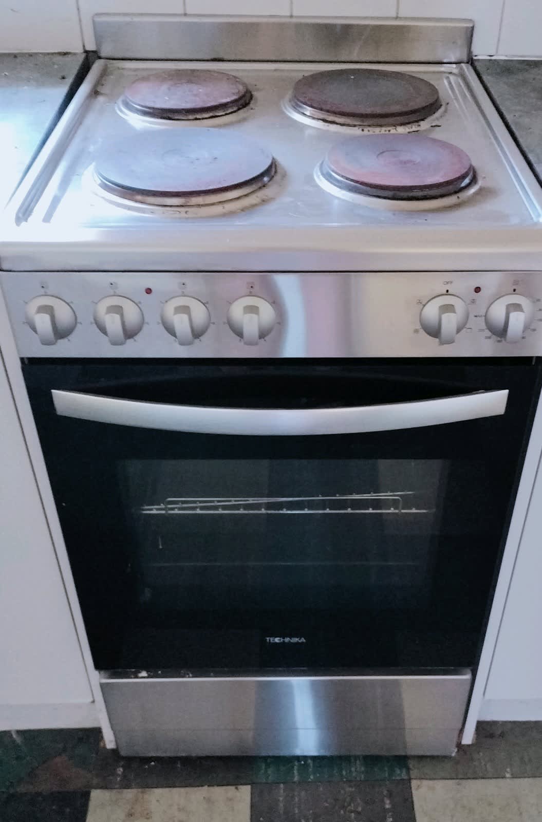 Second hand deals upright electric stove