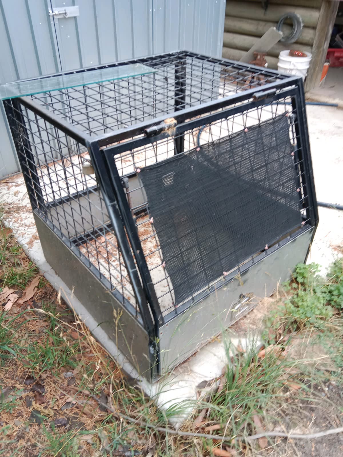 Workmate Dog Kennel