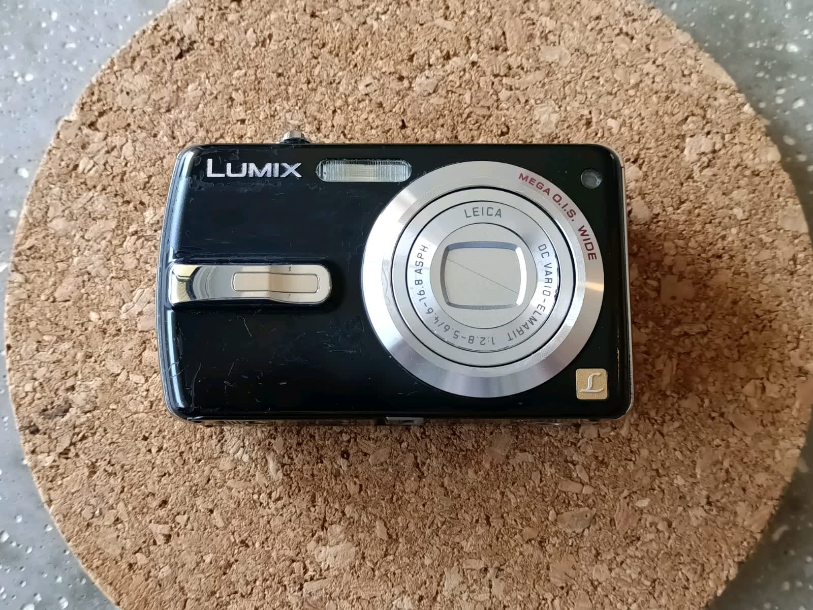 Panasonic LUMIX FZ100 14.1MP Digital Camera - Black for sale online