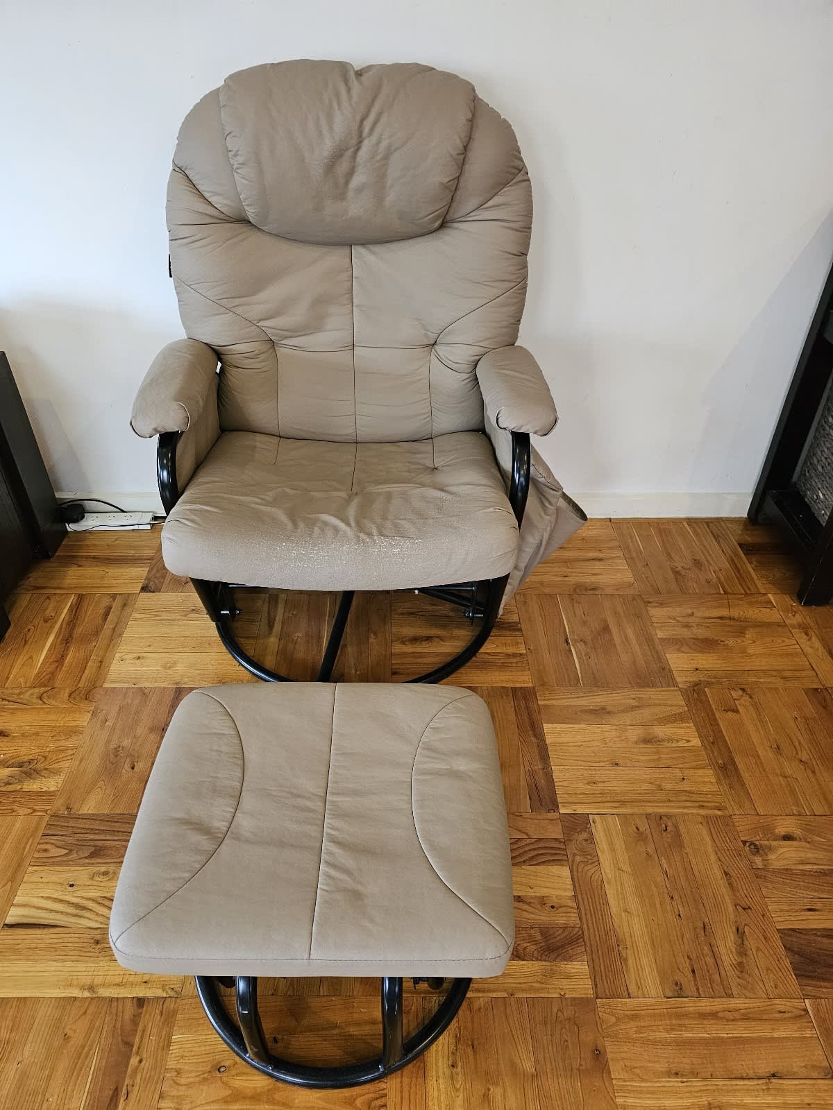 Valco glider nursing clearance chair