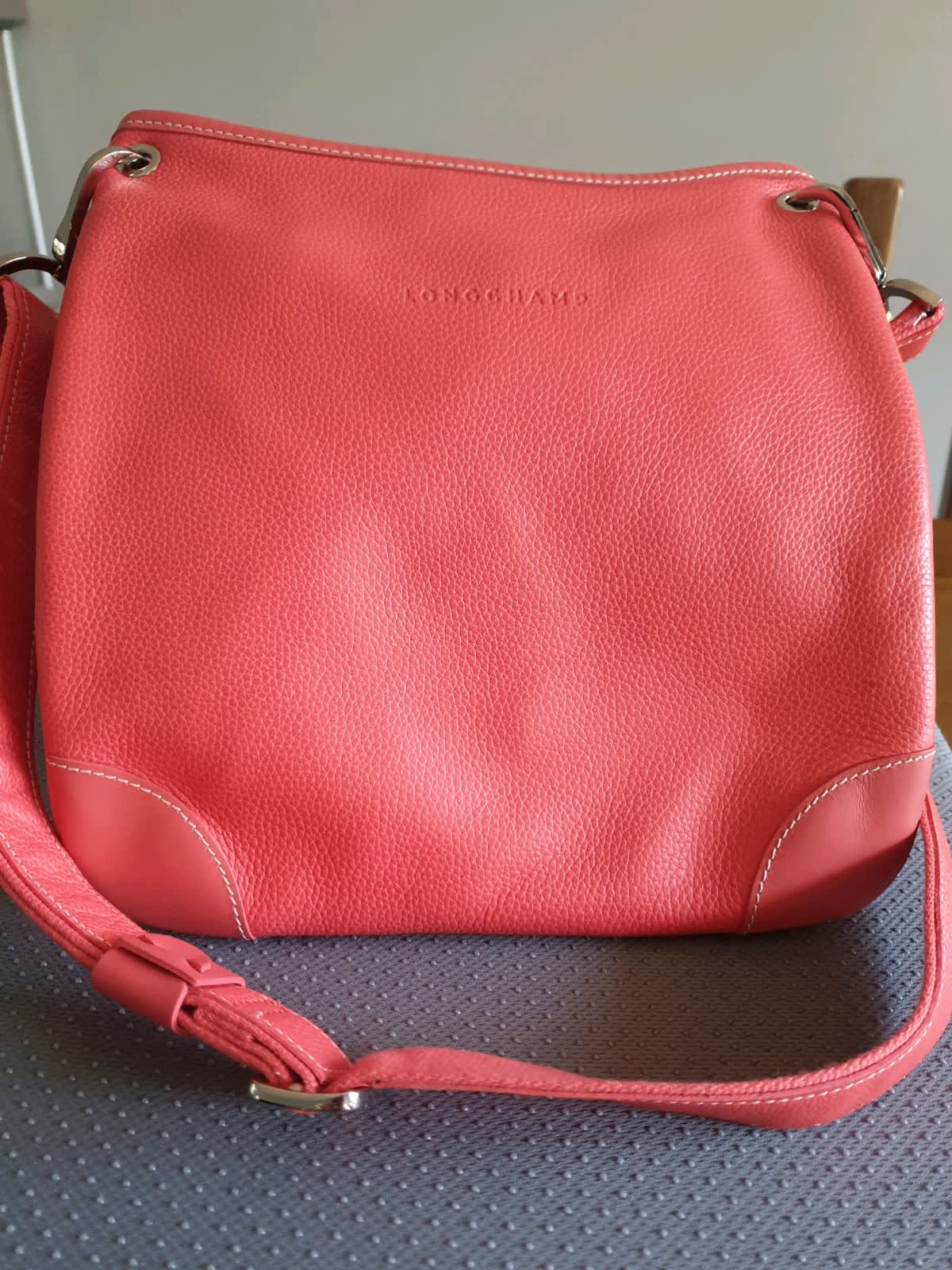 Longchamp-Le Pliage Hobo Messenger Bag - Couture Traders