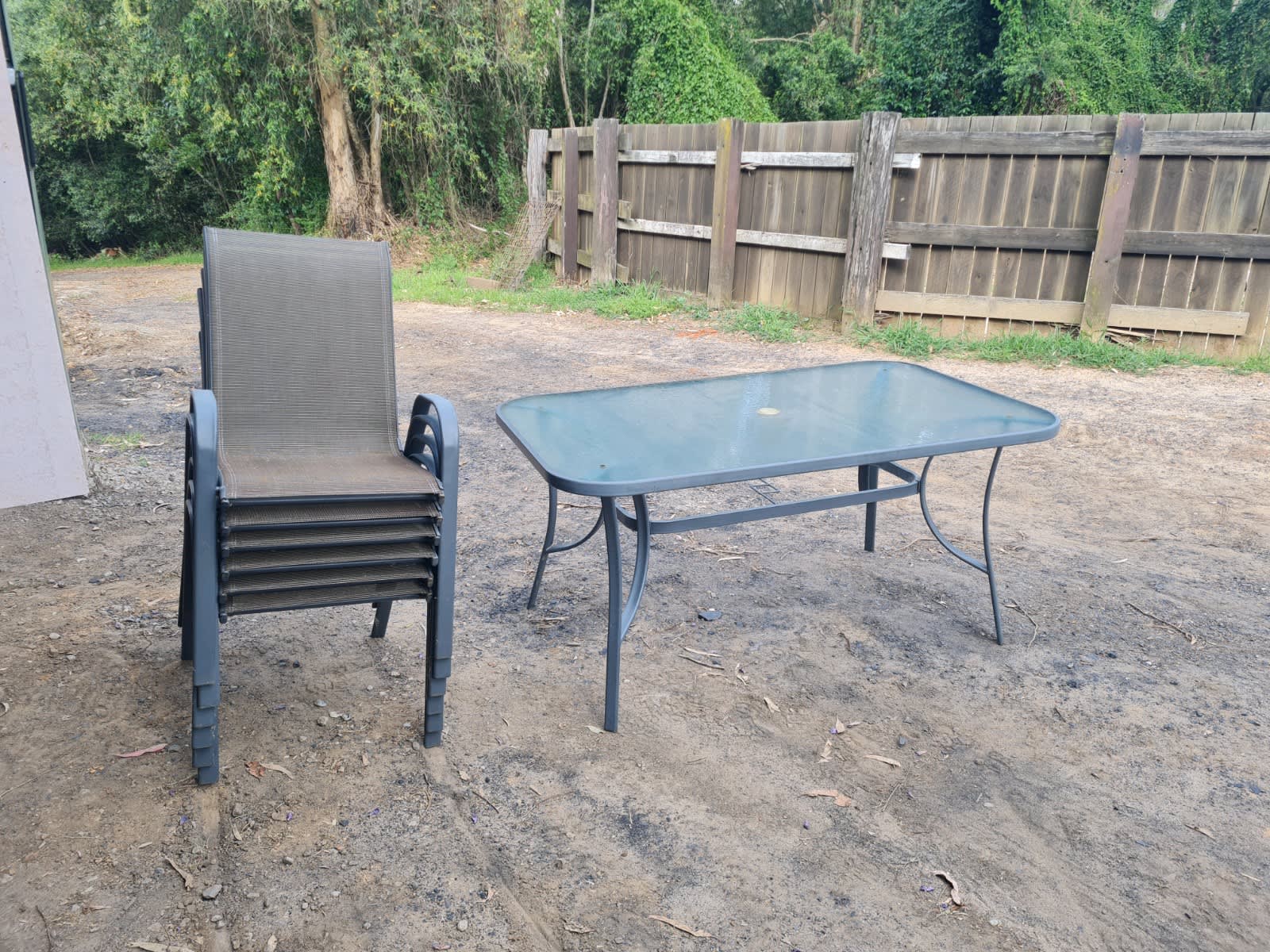 outdoor table chairs gumtree