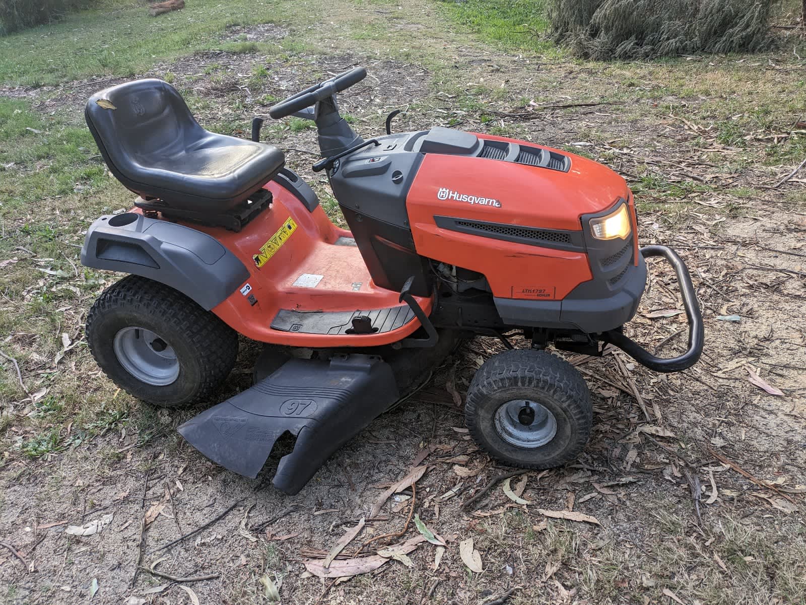 Razorback mower discount for sale gumtree