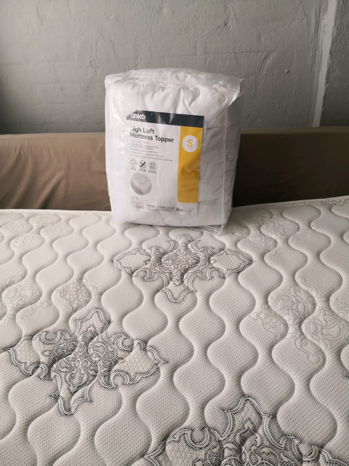 anko high loft mattress topper