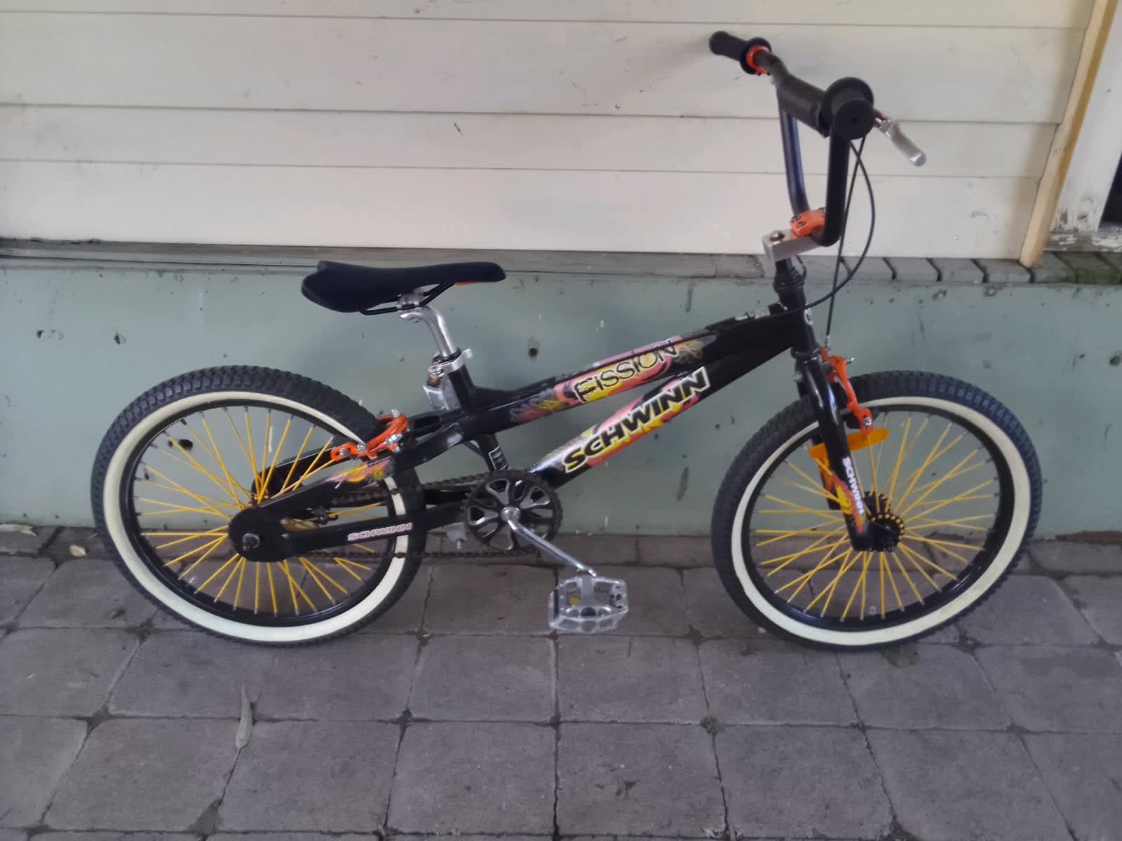schwinn fission bmx bike