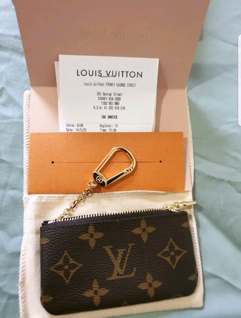 Ltd Edition Louis Vuitton Small Shopping Gift Bag 8 5/8 x7 x 41/2 + Receipt  Card