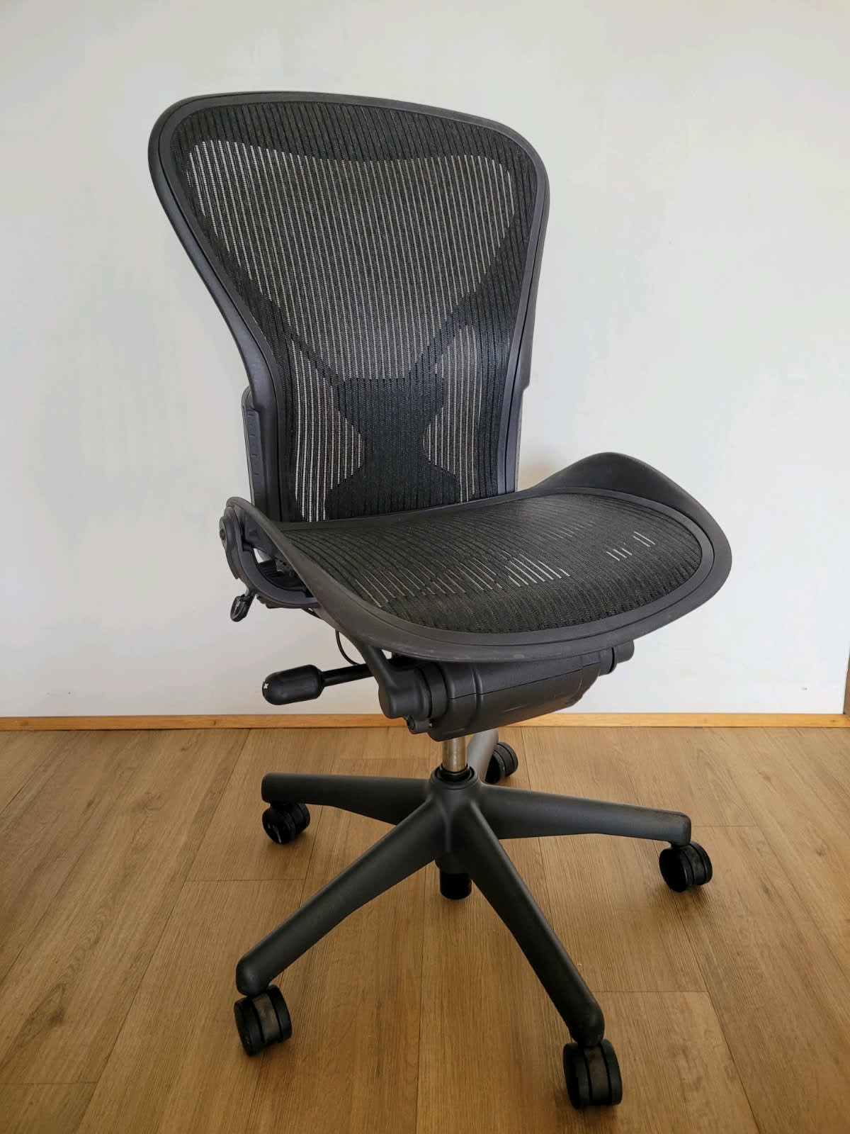 gumtree herman miller aeron