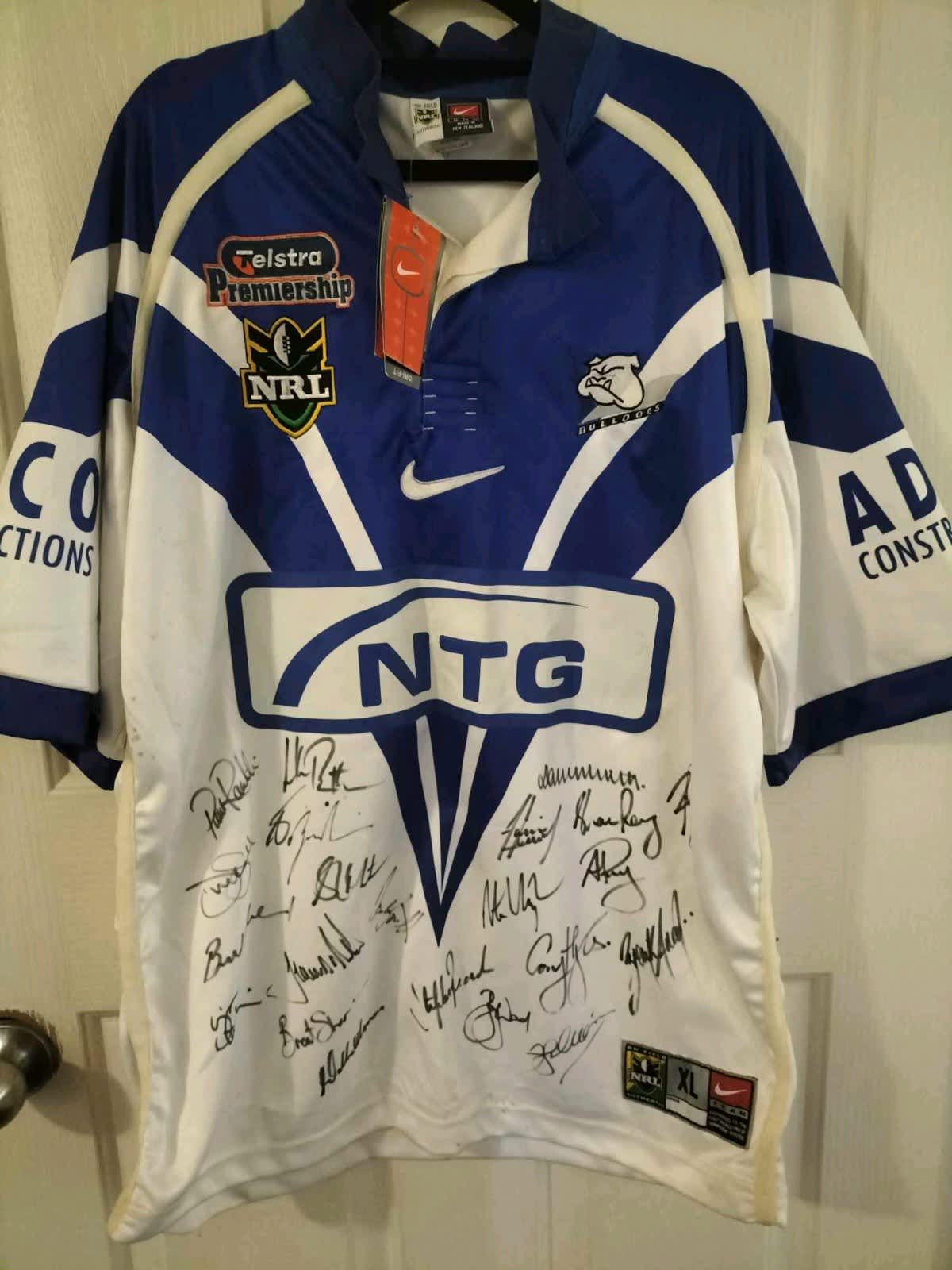 bulldogs signed jersey  Gumtree Australia Free Local Classifieds