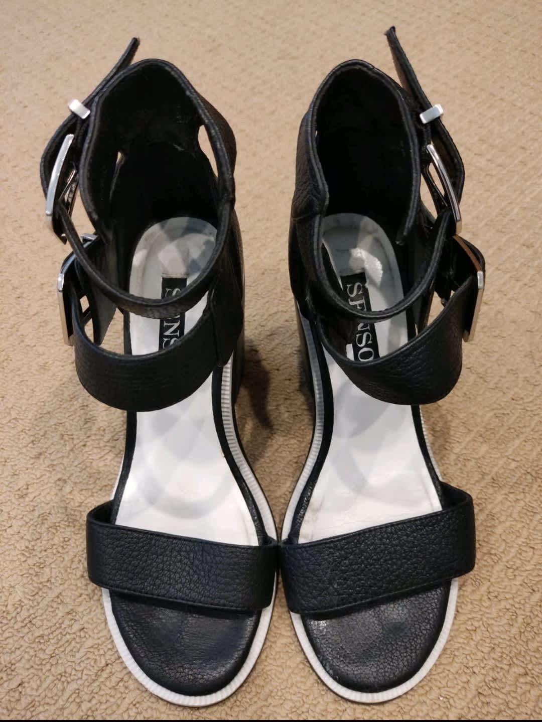 LOUIS VUITTON “Lock It Flat Mule” For Sale, Women's Shoes, Gumtree  Australia Parramatta Area - Merrylands