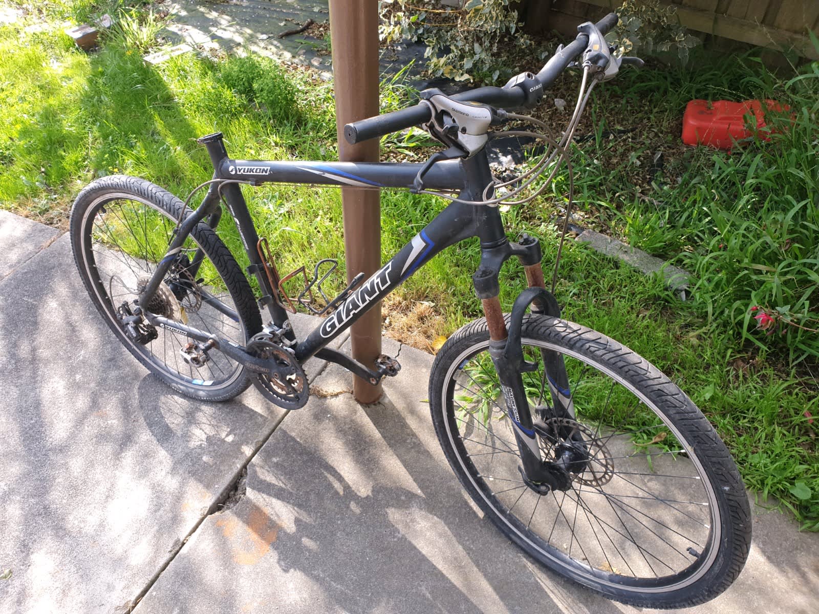 Giant yukon 26 mountain bike sale