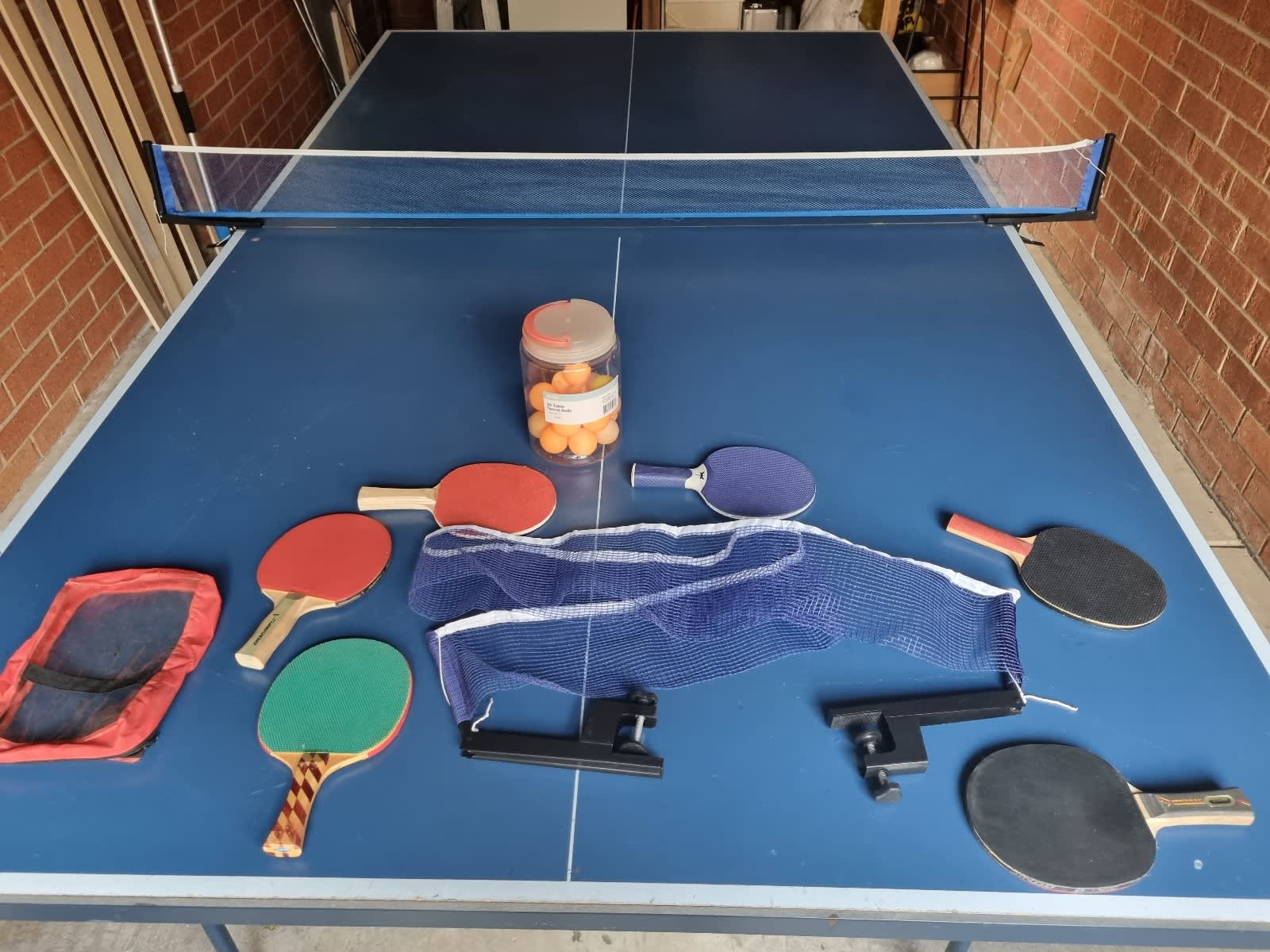 Table tennis store table gumtree