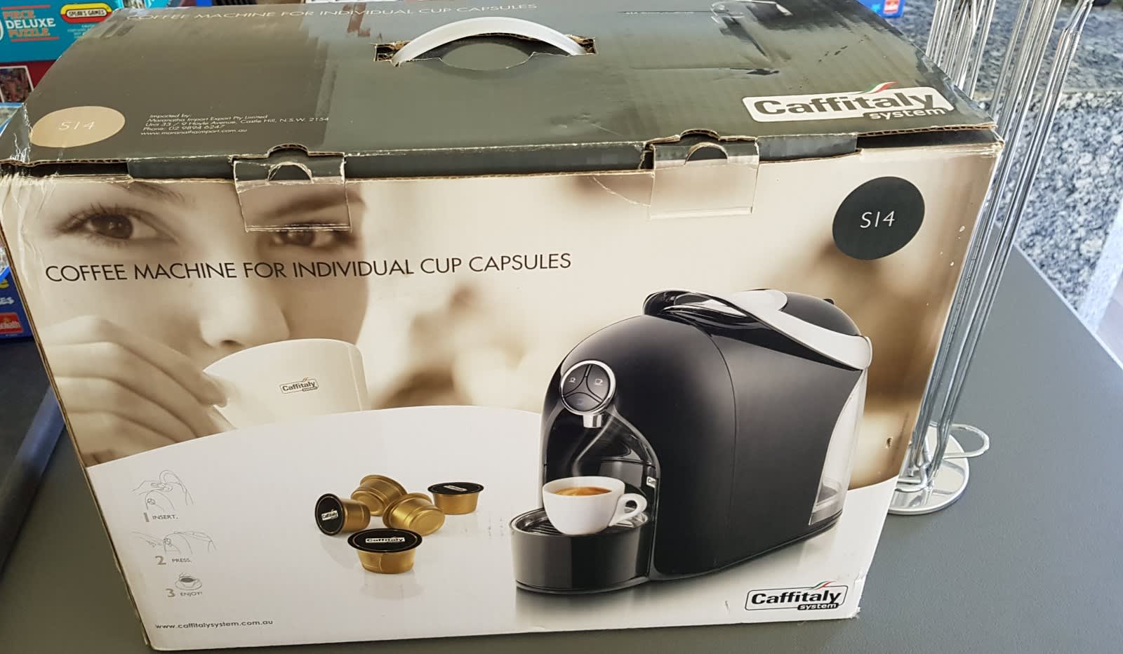 Making A Coffee using the Caffitaly System S14 Coffee Capsule Machine 