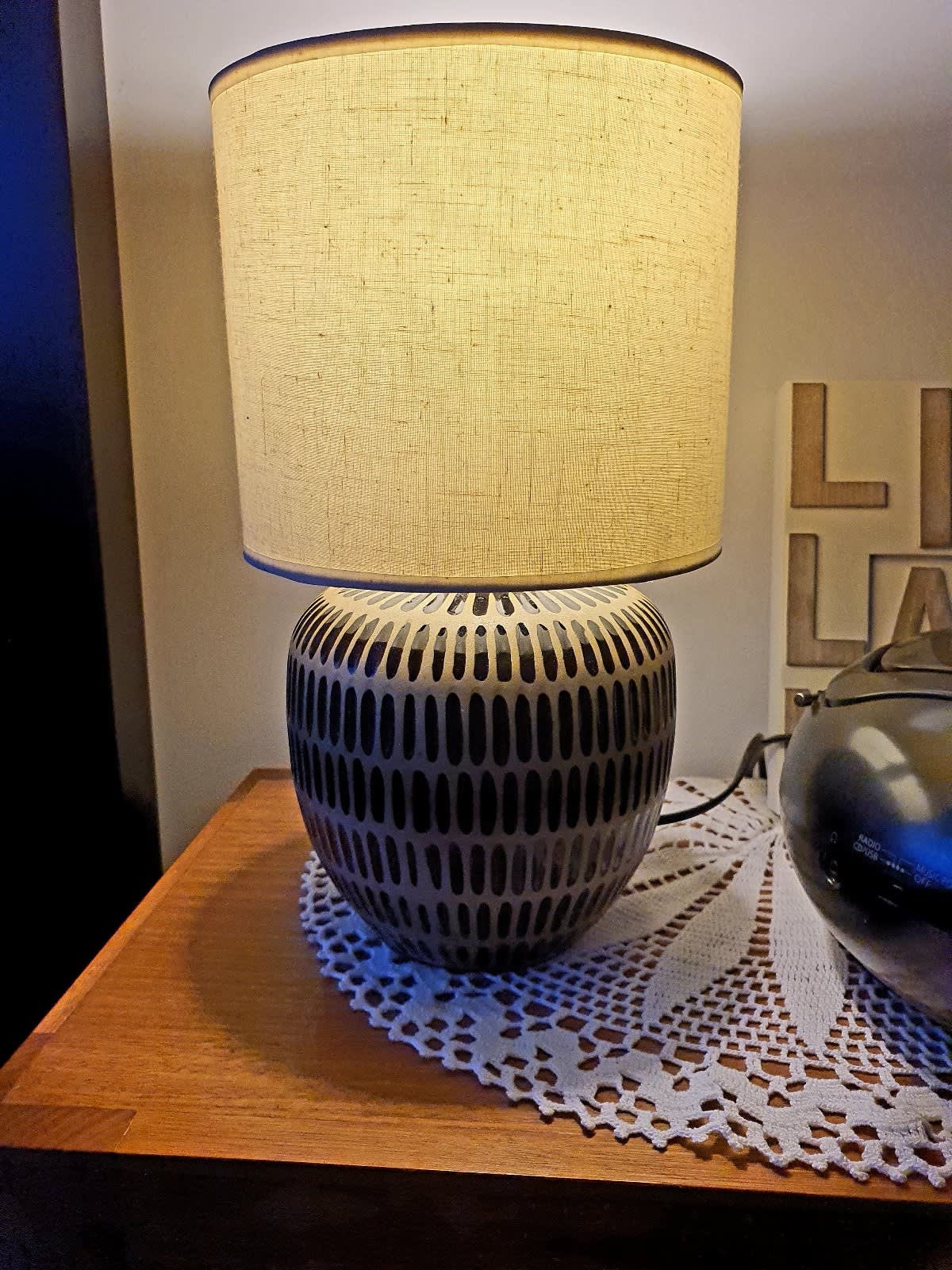 mirabella sara touch table lamp