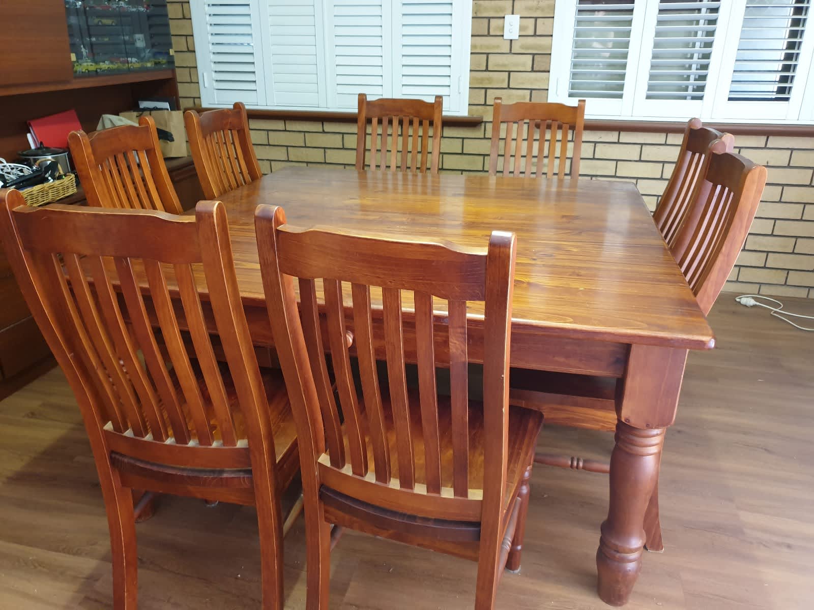 buy used dining table