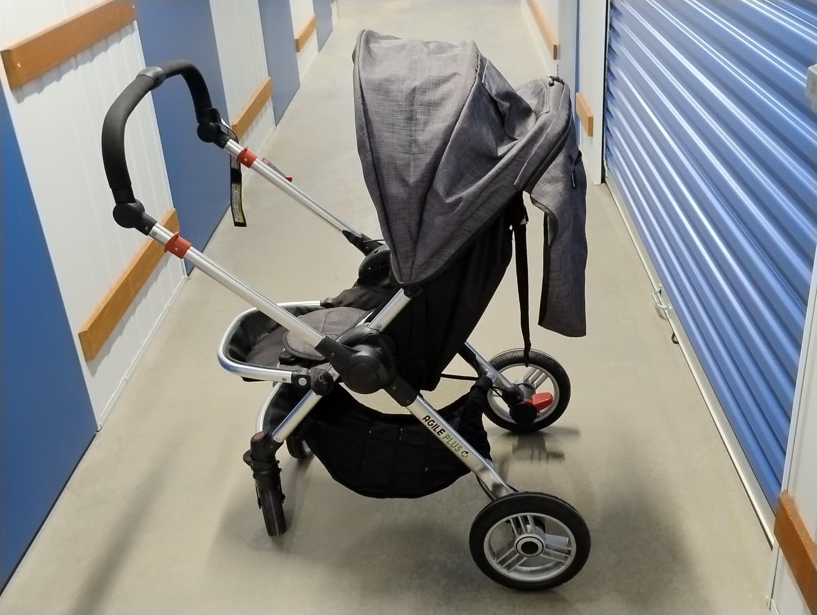 Steelcraft agile plus shop reverse handle stroller