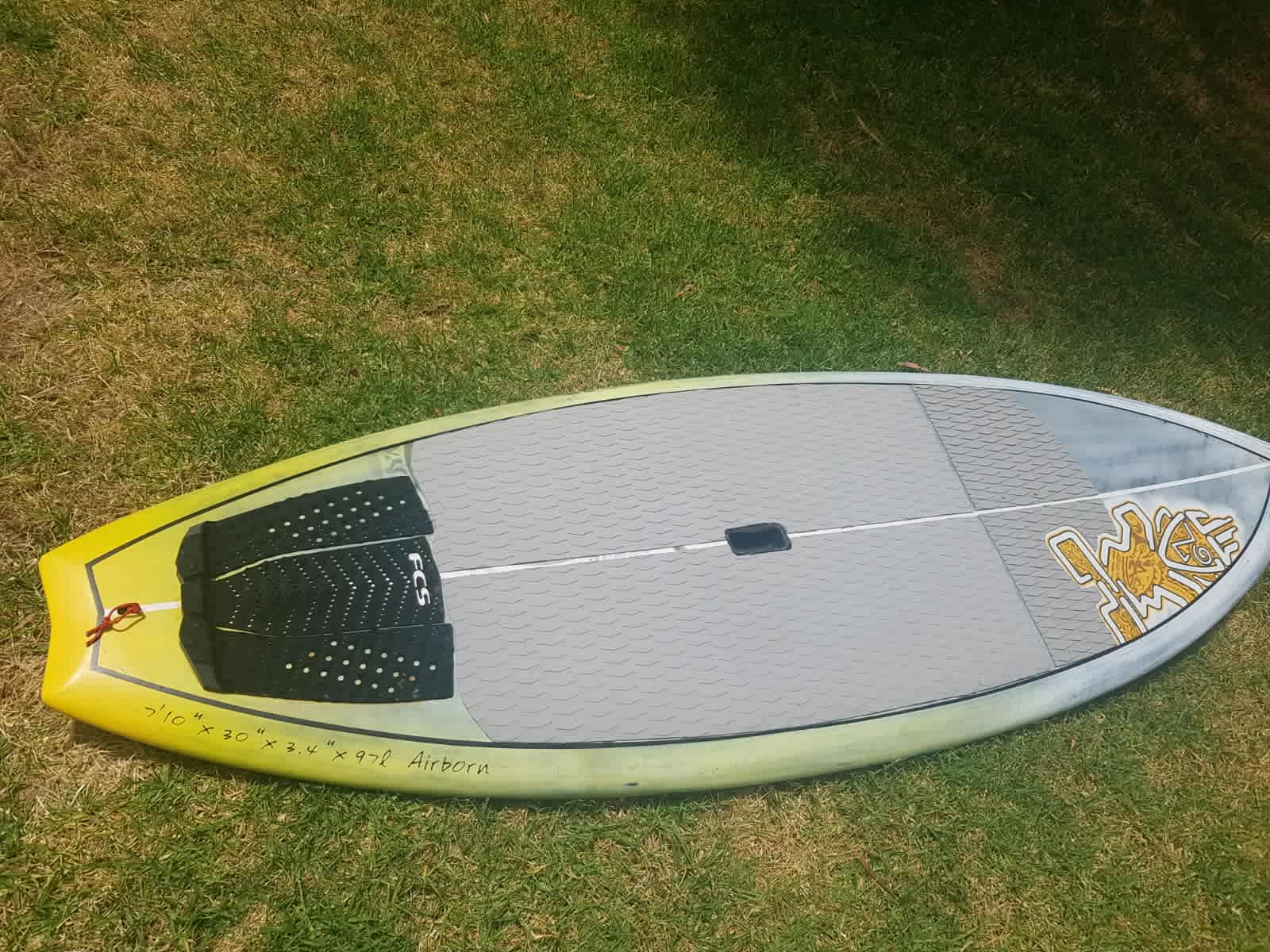 2nd hand inflatable paddle board