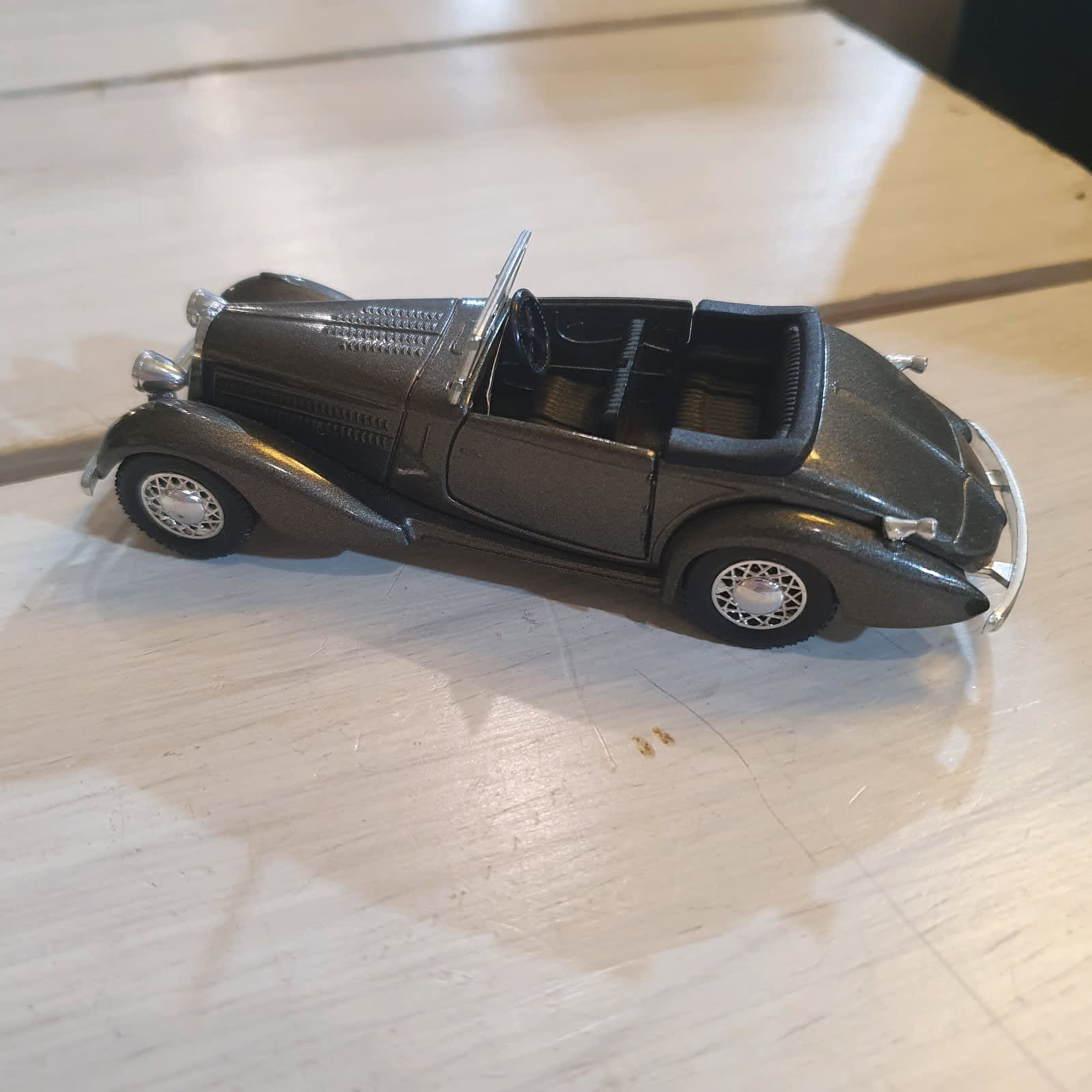 talbots | Antiques, Art & Collectables | Gumtree Australia Local