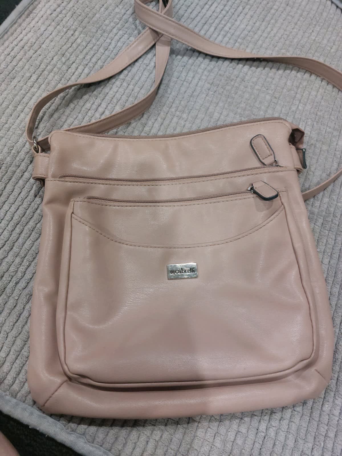 Cabrelli top sling bag