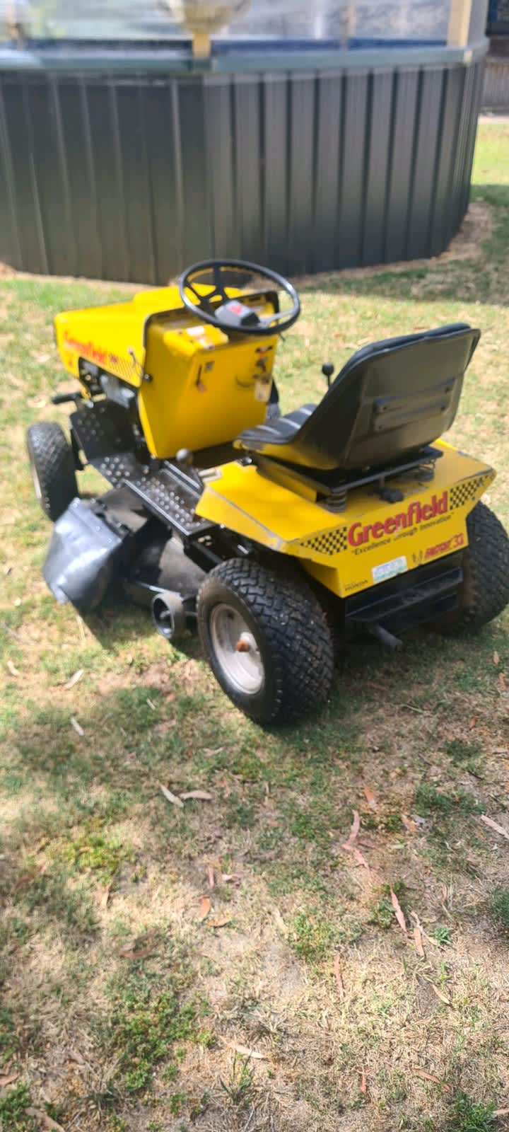 Greenfield ride on discount mower for sale