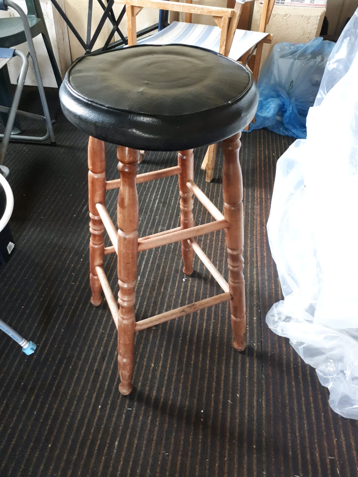 craigslist bar stools