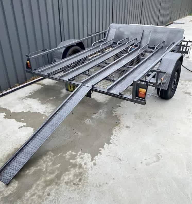 Gumtree clearance motorbike trailer