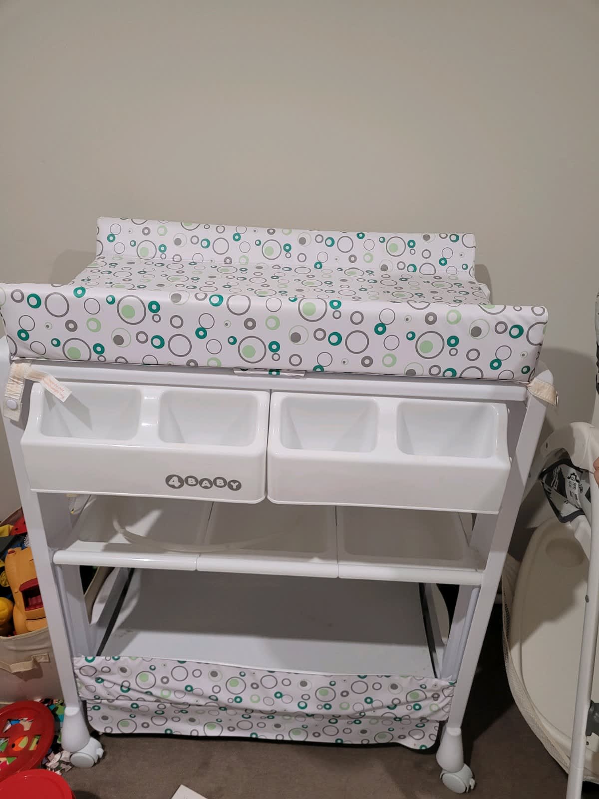 4baby bath and change cheap table