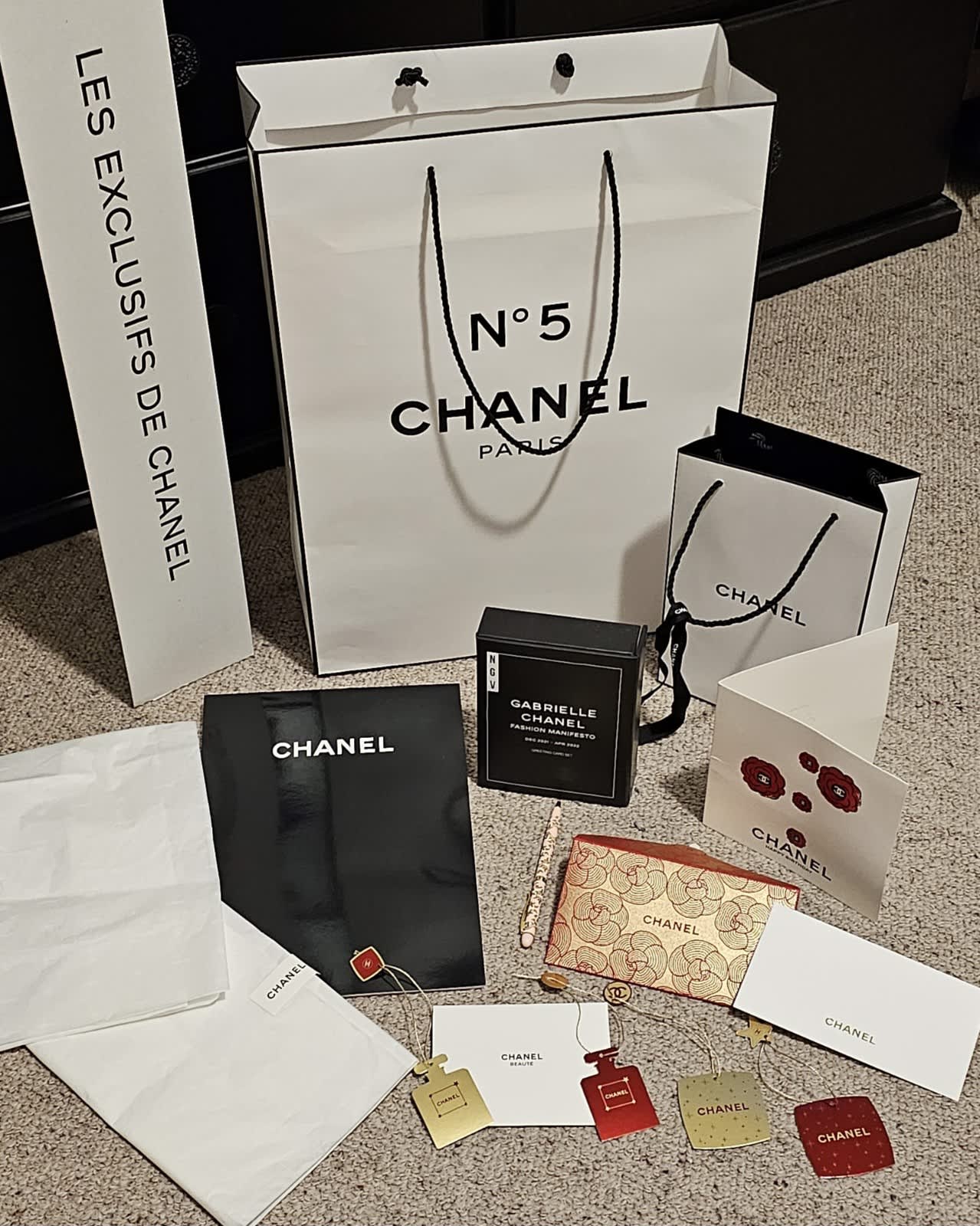 chanel no 5 gift bag