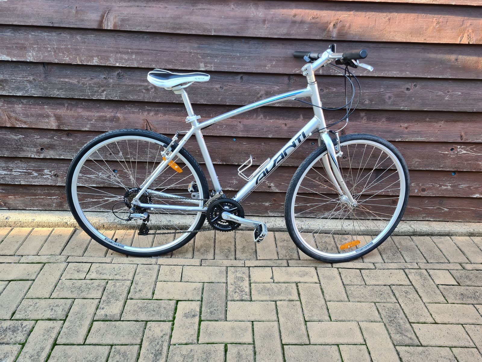 avanti cruiser bike