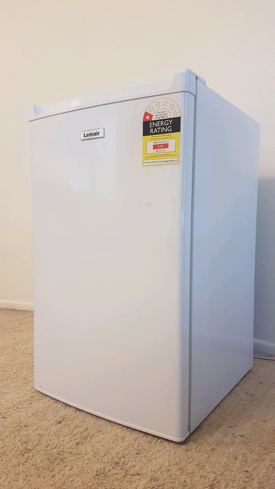 rj280m westinghouse fridge