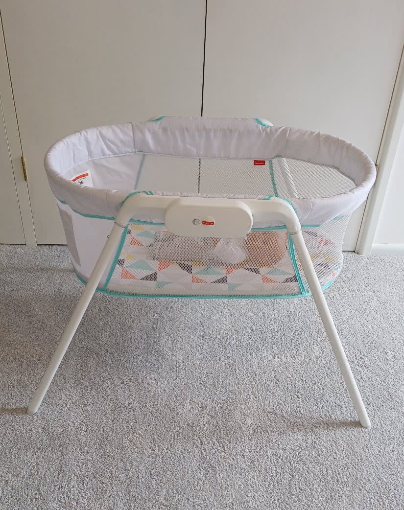 Gumtree cheap baby bassinet