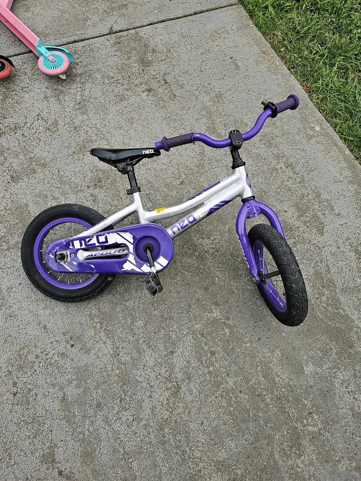 Blue bmx apollo hardly been used in decent condition - Depop