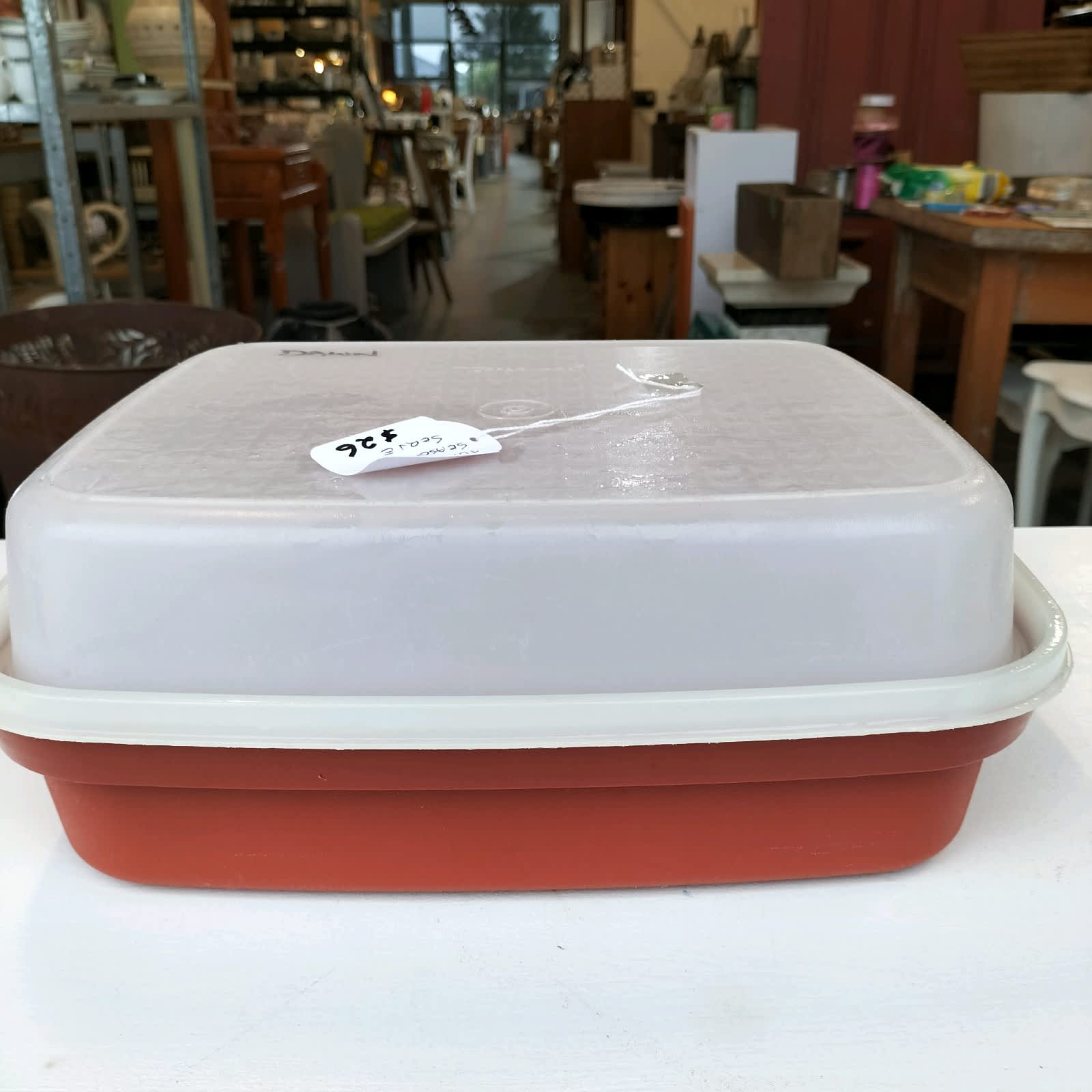 Tupperware Large Season Serve Veggie Meat Marinade Container Red Sheer NEW  