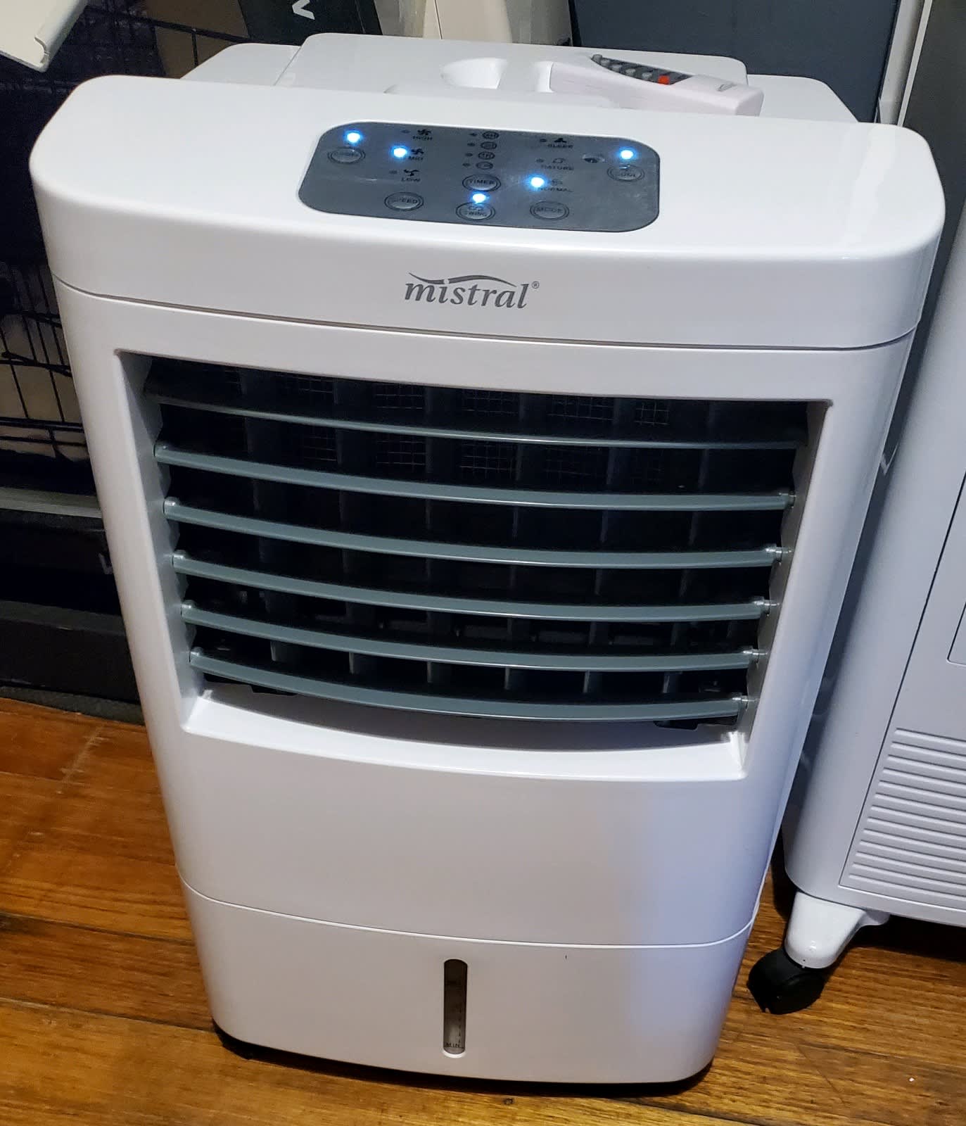 Mistral 12l 60w evaporative sales cooler review