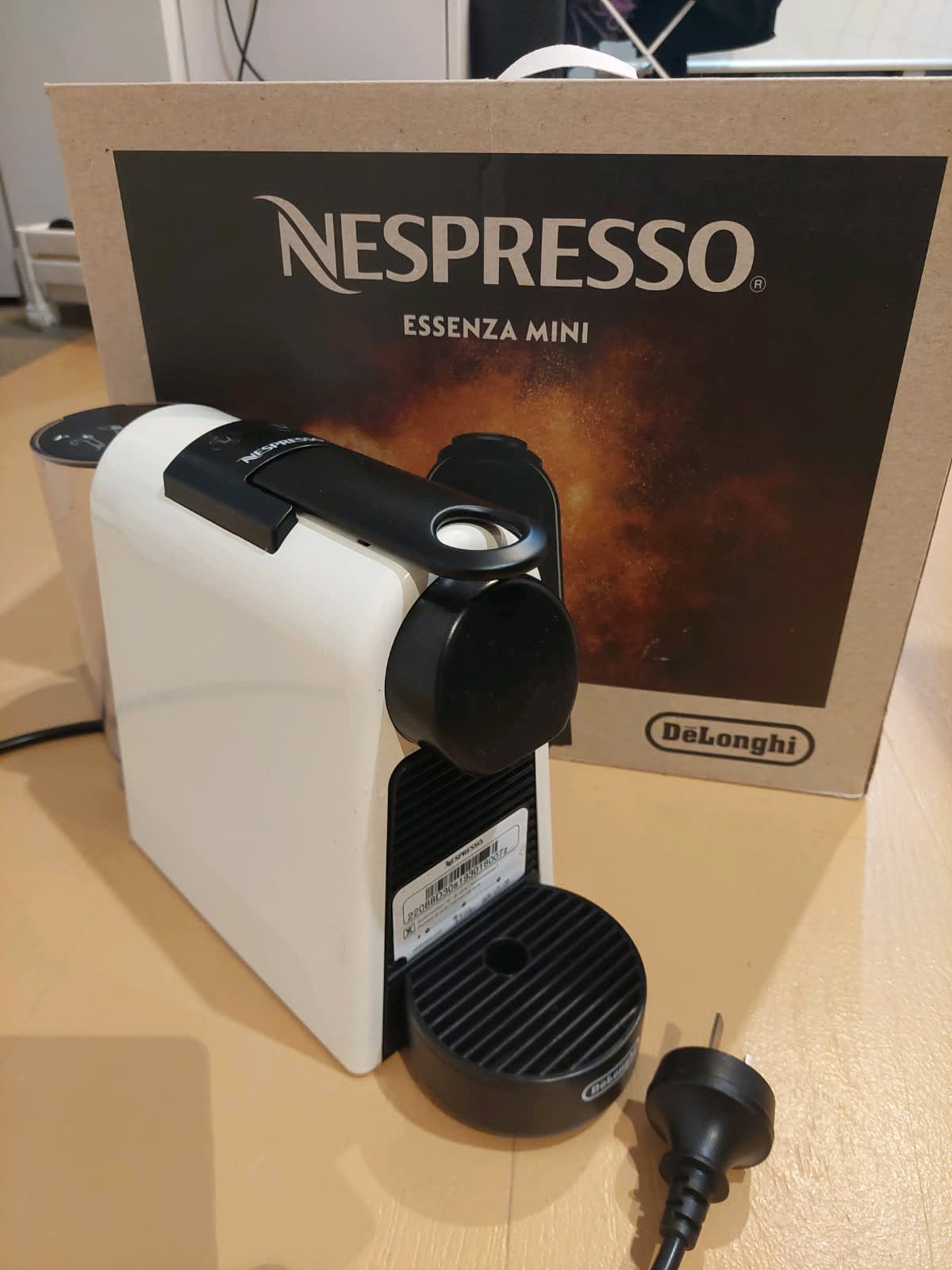 Nespresso Essenza Mini, White, EN85WAE - Coffee Makers & Water Coolers