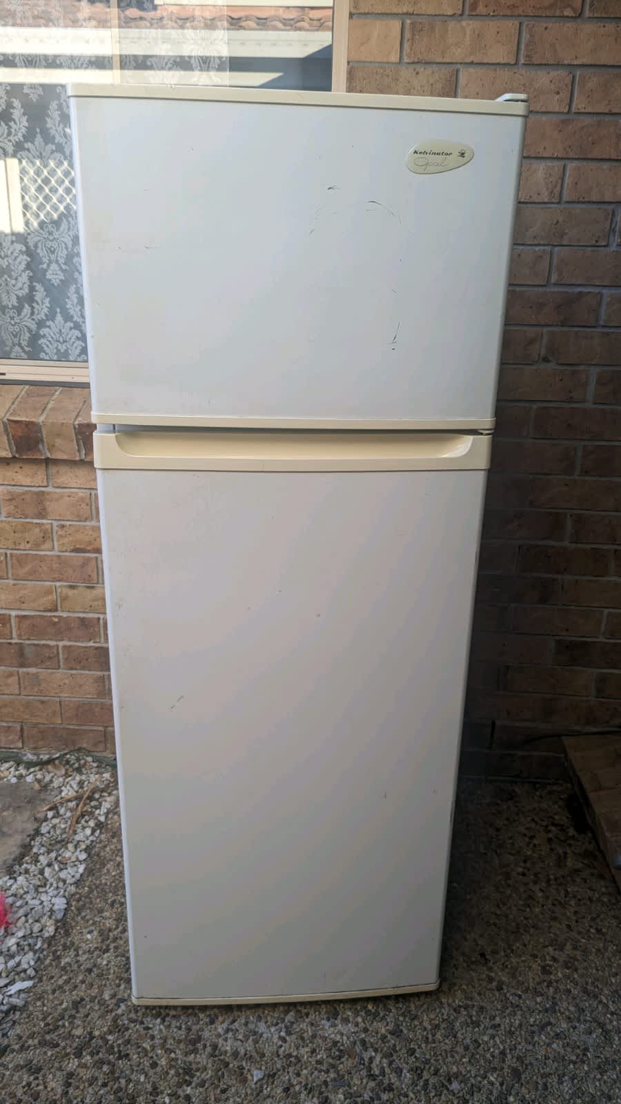 kelvinator c240b