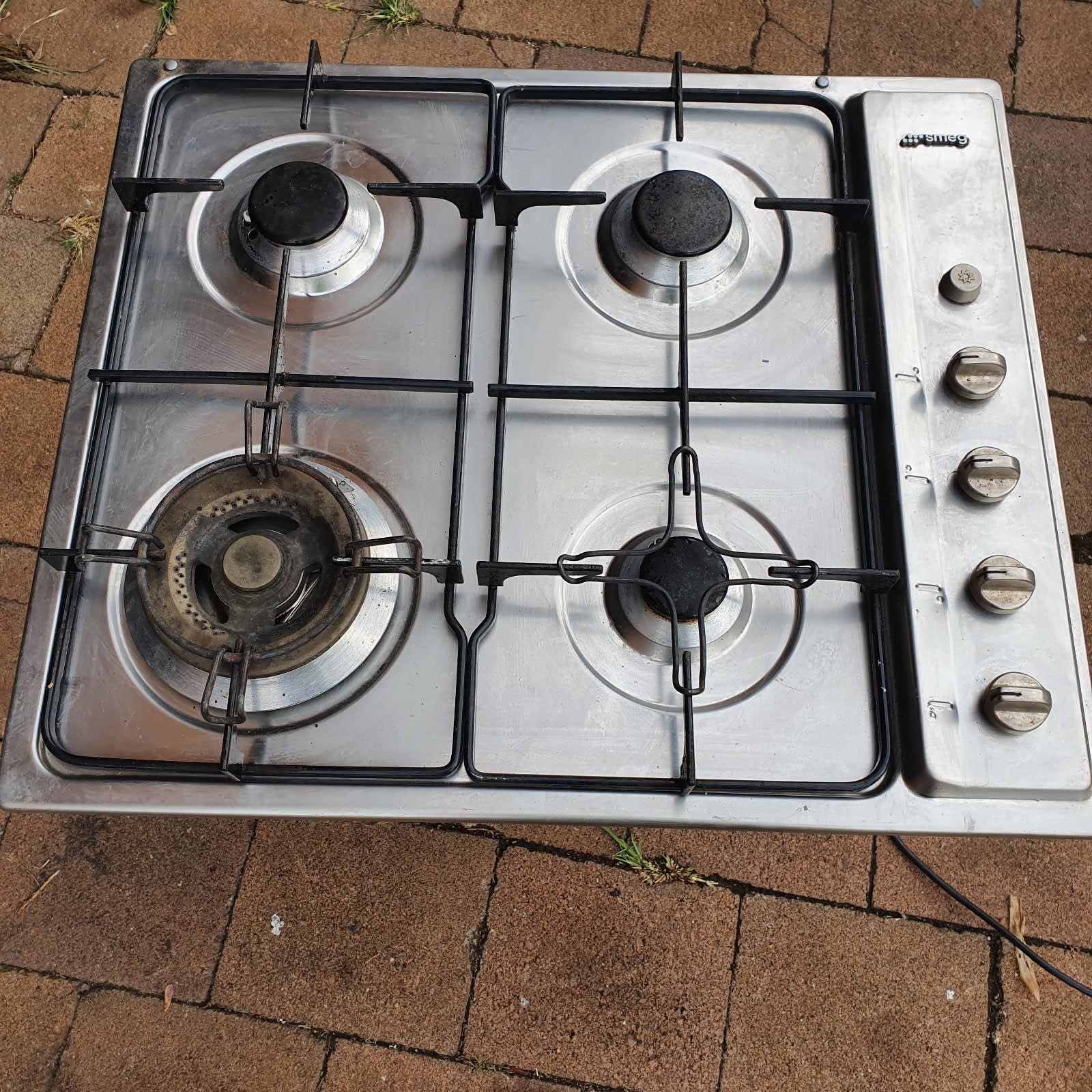 lamona professional 5 burner gas hob