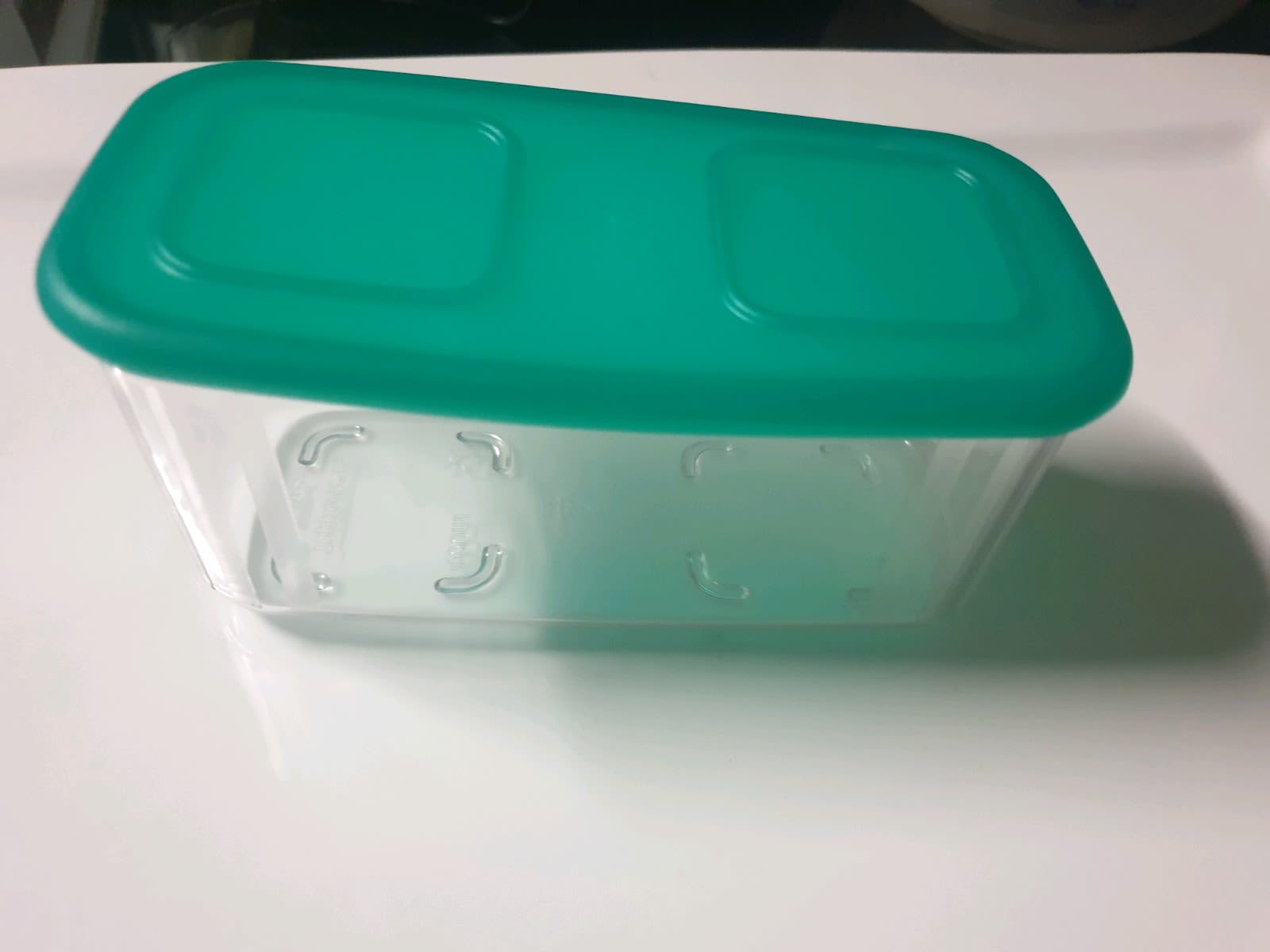 Tupperware Modular Mates Super Rectangle #2 Clear Container with Gray Seal  New